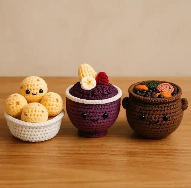 Coleção de Comida Brasileira: Pão de Queijo, Açaí e Feijoada Fofa